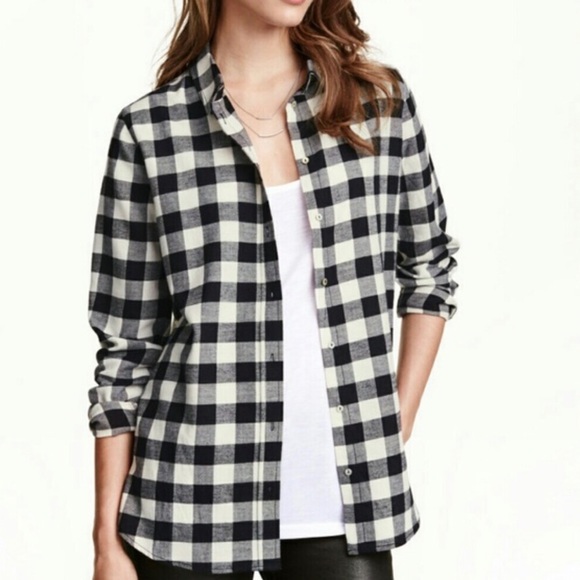 H&M Tops - H&M Black and White Flannel
